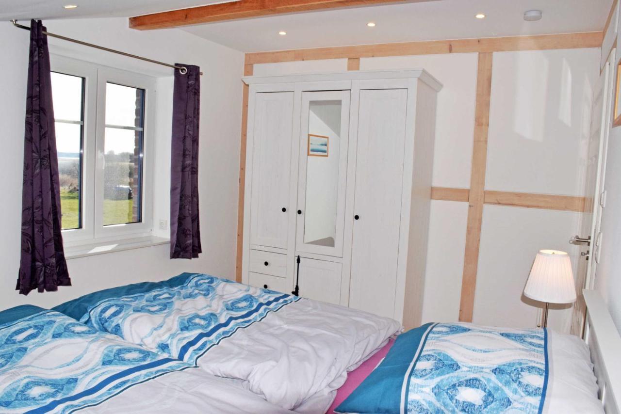 Ferienhaus Zum Boddenstrand Mit Ka Gross Zicker ภายนอก รูปภาพ